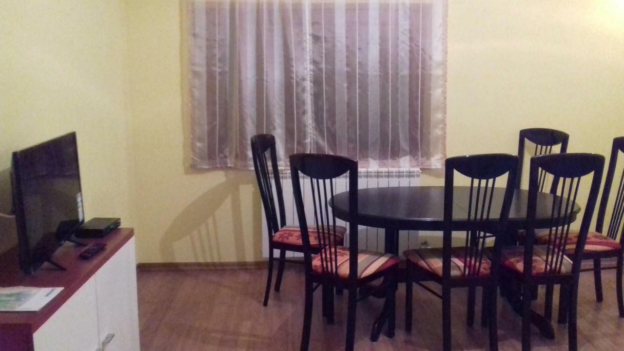 Apartment Green Valley Idrsko 외부 사진